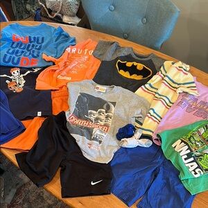 Kids Graphic T-Shirt and shorts Bundle